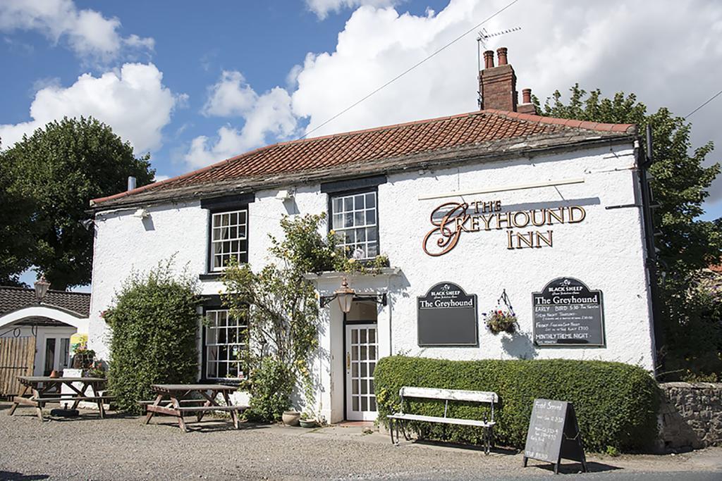 The Greyhound Inn Bedale Exterior photo